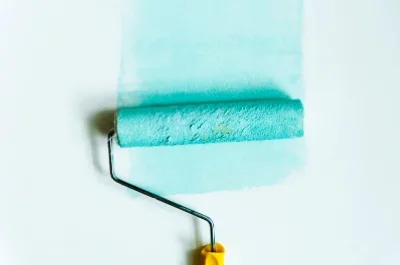 Peinture intérieure à Ceignes — murs, plafonds et boiseries